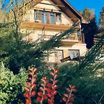 Repuelohal Apartmanhaz Apartament Zebegény
