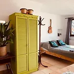 Repuelohal Apartmanhaz