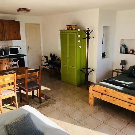 Repuelohal Apartmanhaz Apartment *