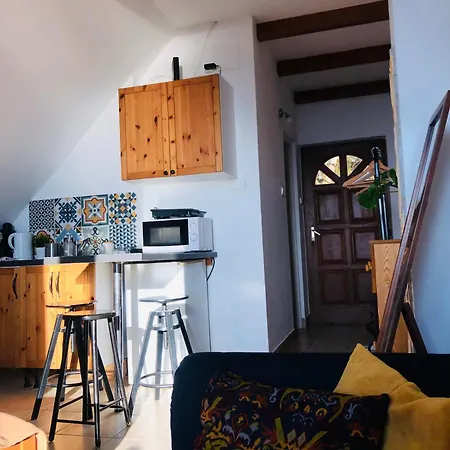 Apartament Repuelohal Apartmanhaz *