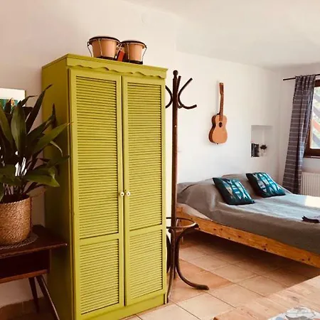 Repuelohal Apartmanhaz