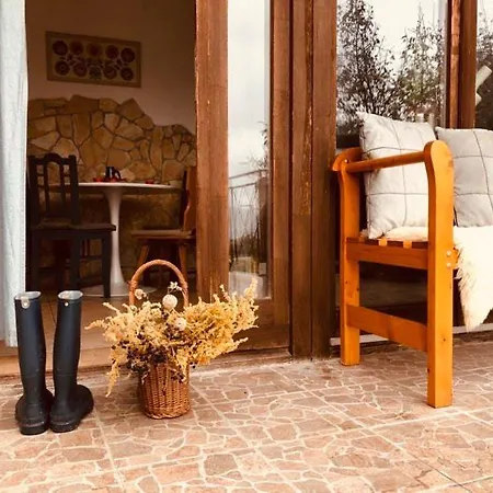 Repuelohal Apartmanhaz Διαμέρισμα Zebegény