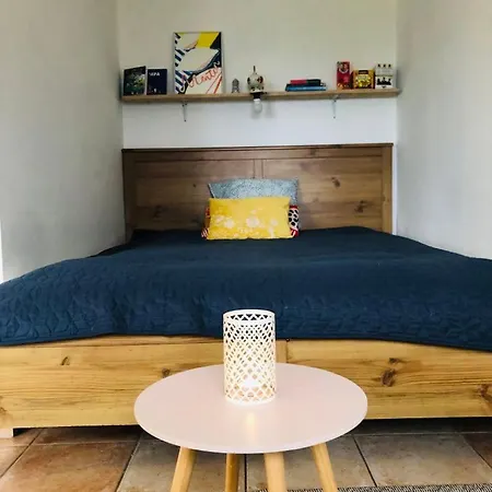 Repuelohal Apartmanhaz * Zebegény