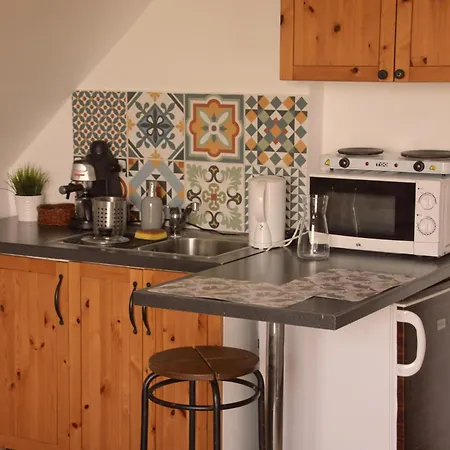 Repuelohal Apartmanhaz * Zebegény