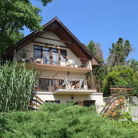 Repuelohal Apartmanhaz