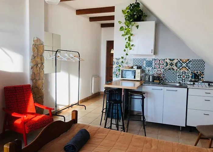 Repuelohal Apartmanhaz Zebegény