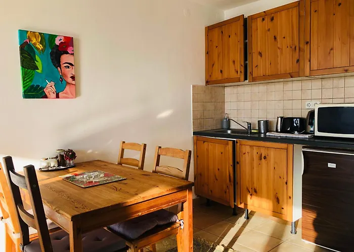 Daire Repuelohal Apartmanhaz