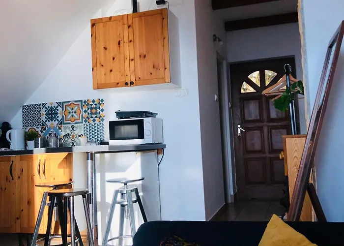 Daire Repuelohal Apartmanhaz *