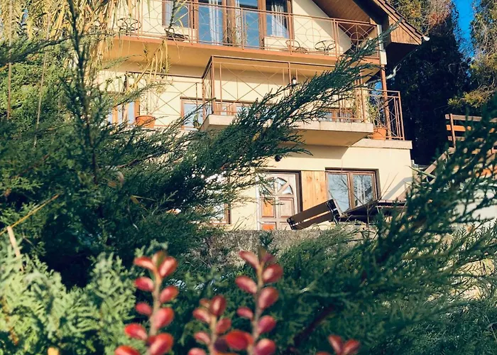 Repuelohal Apartmanhaz Daire Zebegény