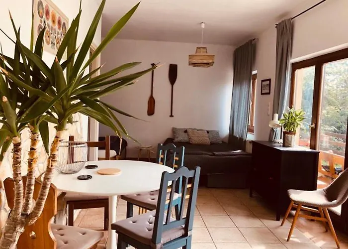 Daire Repuelohal Apartmanhaz