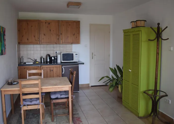 Repuelohal Apartmanhaz * Zebegény