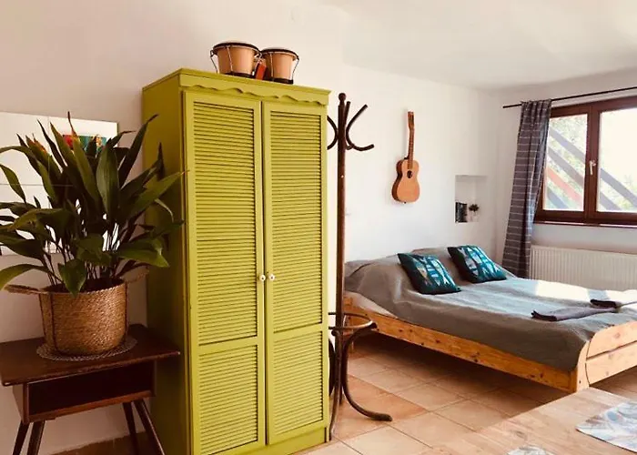 Repuelohal Apartmanhaz