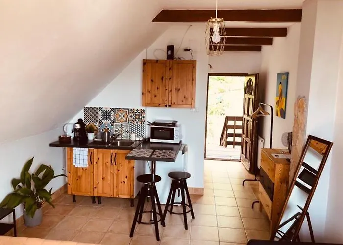 Daire Repuelohal Apartmanhaz *