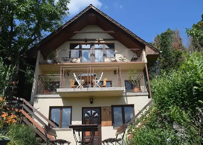 شقة Repuelohal Apartmanhaz Zebegény