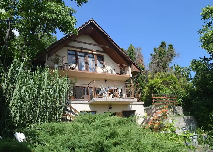 Repuelohal Apartmanhaz